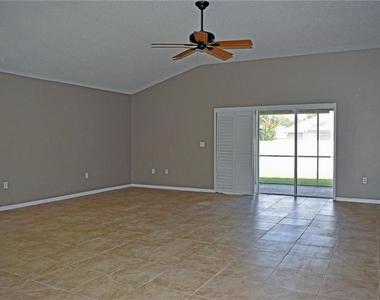 14499 Tamarind Loop - Photo Thumbnail 8