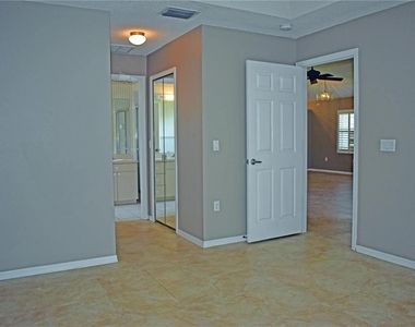 14499 Tamarind Loop - Photo Thumbnail 14
