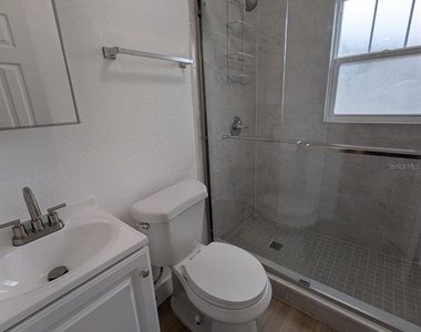 1834 28th Avenue N - Photo Thumbnail 6