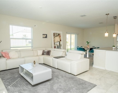 2831 Alder Berry Boulevard - Photo Thumbnail 1
