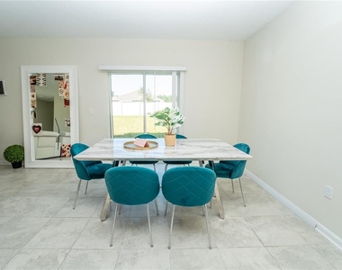 2831 Alder Berry Boulevard - Photo Thumbnail 6