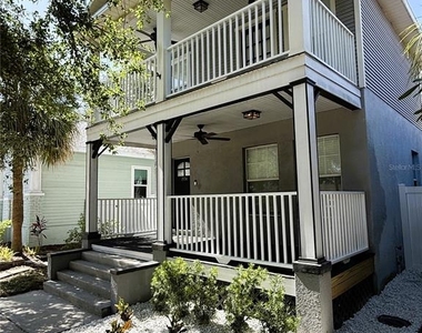 1934 W Spruce Street - Photo Thumbnail 1