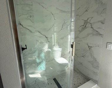 6407 1st Palm Point - Photo Thumbnail 21