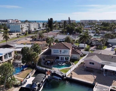 6407 1st Palm Point - Photo Thumbnail 25