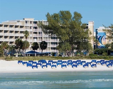 6407 1st Palm Point - Photo Thumbnail 27
