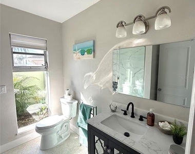 6407 1st Palm Point - Photo Thumbnail 20