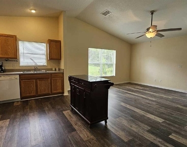 6290 W Oak Park Boulevard - Photo Thumbnail 15
