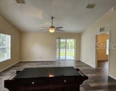 6290 W Oak Park Boulevard - Photo Thumbnail 11