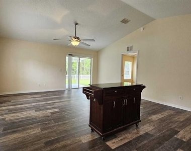6290 W Oak Park Boulevard - Photo Thumbnail 17