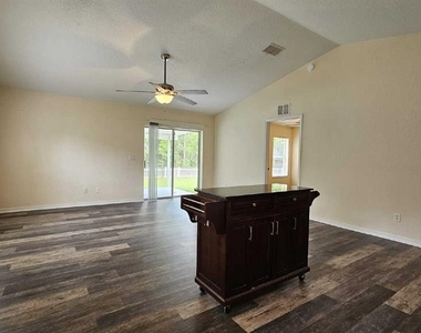 6290 W Oak Park Boulevard - Photo Thumbnail 16