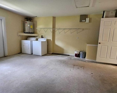 6290 W Oak Park Boulevard - Photo Thumbnail 23
