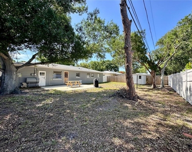 4917 99th Street N - Photo Thumbnail 1