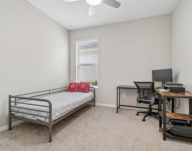 10569 Tranquil Meadow Loop - Photo Thumbnail 32