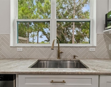 9210 Fox Sparrow Road - Photo Thumbnail 13