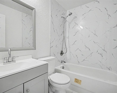 1128 Neville Avenue - Photo Thumbnail 22