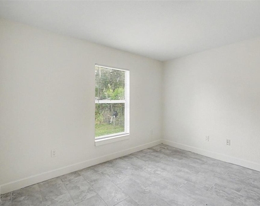 1128 Neville Avenue - Photo Thumbnail 21