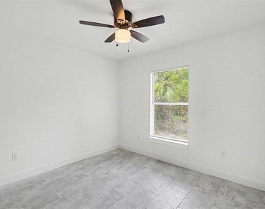 1128 Neville Avenue - Photo Thumbnail 19
