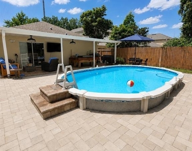 13830 Gentle Woods Avenue - Photo Thumbnail 14