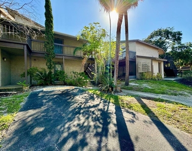 6324 Newtown Circle - Photo Thumbnail 1