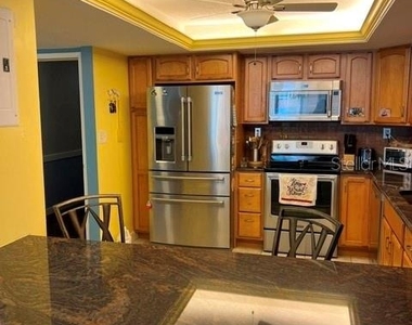 17920 Gulf Boulevard - Photo Thumbnail 11