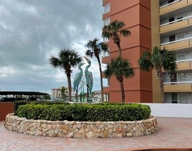 17920 Gulf Boulevard - Photo Thumbnail 14