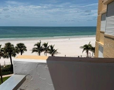 17920 Gulf Boulevard - Photo Thumbnail 13