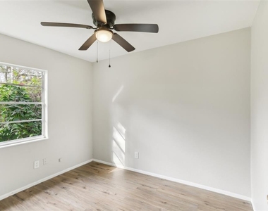 7711 Amherst Street - Photo Thumbnail 6