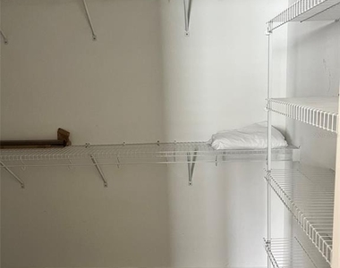 115 N Arrawana Avenue - Photo Thumbnail 15