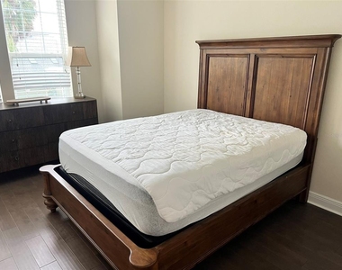 115 N Arrawana Avenue - Photo Thumbnail 19