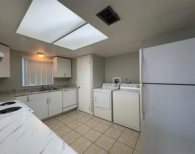 9933 Sweepstakes Lane - Photo Thumbnail 7
