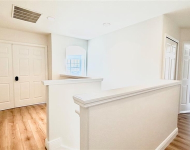 51 Andora Court - Photo Thumbnail 9
