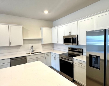 5788 Freshwater Canyon Drive - Photo Thumbnail 4