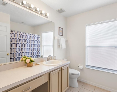 239 Carrera Avenue - Photo Thumbnail 22