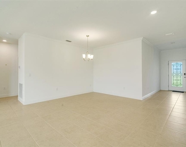 1452 Se 13th Terrace - Photo Thumbnail 17