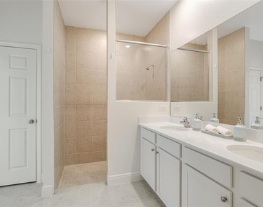 1452 Se 13th Terrace - Photo Thumbnail 24