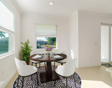 1452 Se 13th Terrace - Photo Thumbnail 9