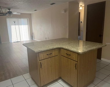 2112 W Martin Street - Photo Thumbnail 2