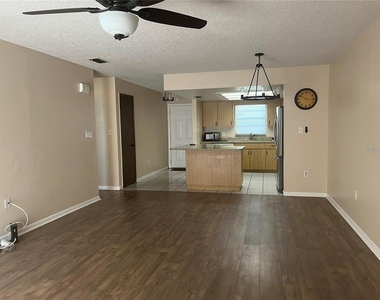 2112 W Martin Street - Photo Thumbnail 5