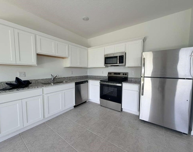 3628 Spire Drive - Photo Thumbnail 3