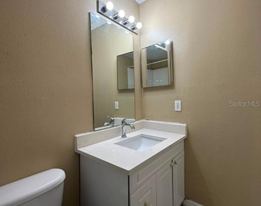 709 Orchid Drive - Photo Thumbnail 8