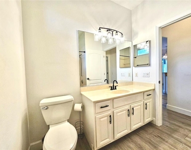 7342 Loblolly Bay Trail - Photo Thumbnail 27