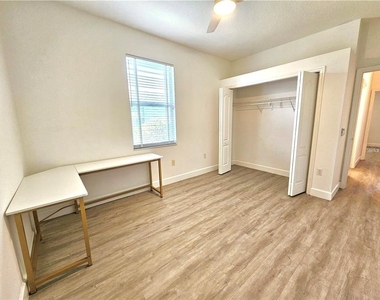 7342 Loblolly Bay Trail - Photo Thumbnail 24