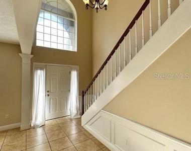 955 W Charing Cross Circle - Photo Thumbnail 1