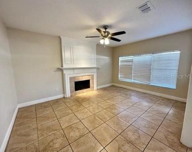 955 W Charing Cross Circle - Photo Thumbnail 11