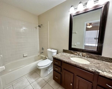 955 W Charing Cross Circle - Photo Thumbnail 26
