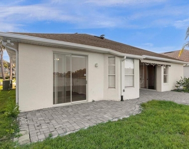 13131 Luxbury Loop - Photo Thumbnail 30