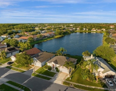 13131 Luxbury Loop - Photo Thumbnail 1