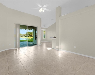 13131 Luxbury Loop - Photo Thumbnail 10
