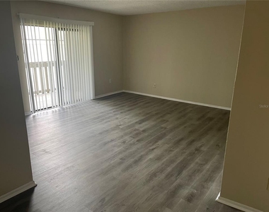 137 Springwood Circle - Photo Thumbnail 2