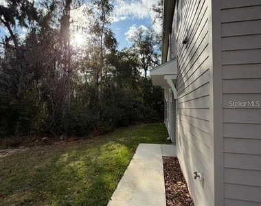 3692 Se 37th Court - Photo Thumbnail 3